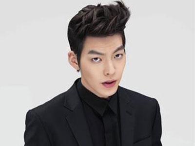 Syuting 'Friends 2' Kim Woo Bin Sempat Ribut Dengan Stylistnya?