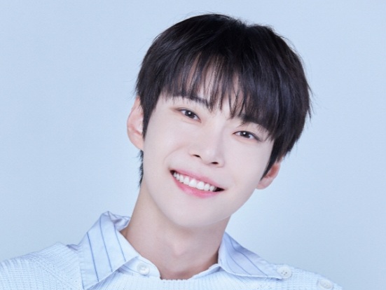 Doyoung NCT Donasi 1 Miliar untuk Merayakan Hari Anak Sedunia