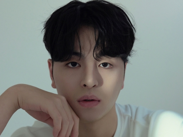 Junhoe iKON Umumkan Tanggal Rilis Album Debut Solo