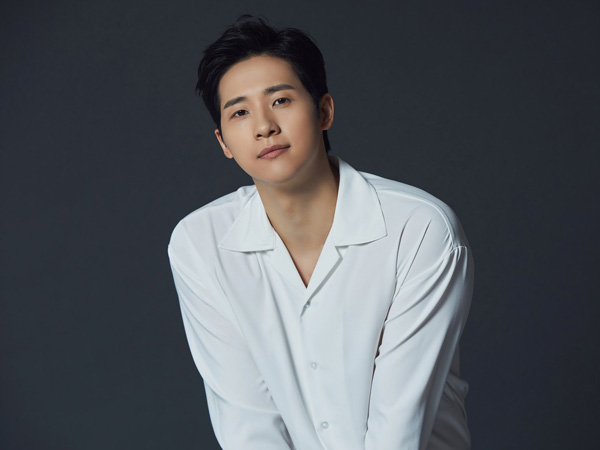 CNU B1A4 Perbarui Kontrak Dengan WM Entertainment