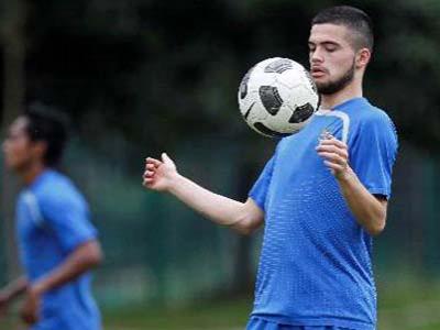 Terkait Pemukalan, Diego Michiels Absen Latihan Pagi Timnas