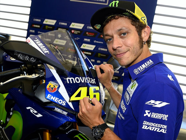 Singkirkan Jorge Lorenzo, Valentino Rossi Sukses Pimpin MotoGP Spanyol