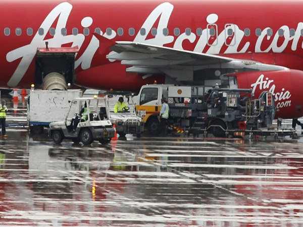 Video Pesawat AirAsia Indonesia Terjun Bebas 20 Ribu Kaki di Australia