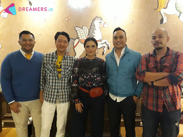 Band Ecoutez Jelaskan Project Tahun Ini dan Chemistry 'Langgeng' Antar Anggota