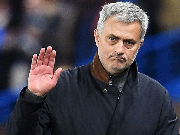 Tim Bermain Buruk, Mantan Presiden Real Madrid Kritik Pedas Jose Mourinho!