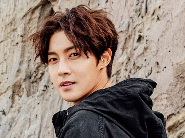 Kim Hyun Joong Jadi Perbincangan Usai Videonya Selamatkan Orang Viral