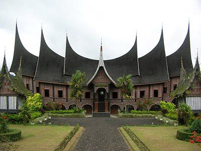 Provinsi di Indonesia Ini Paling Digemari oleh Turis Belanda!