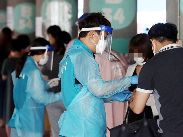 Infeksi COVID-19 di Seoul Meningkat, Genap 12 Ribu Kasus di Korea Selatan