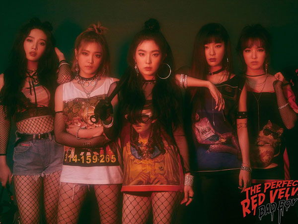 Bedah Fashion Video Musik: Red Velvet - 'Bad Boy'