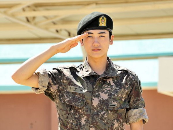 Park Hyungsik Resmi Masuk Wajib Militer, Bertugas Seperti di Program 'Real Man'