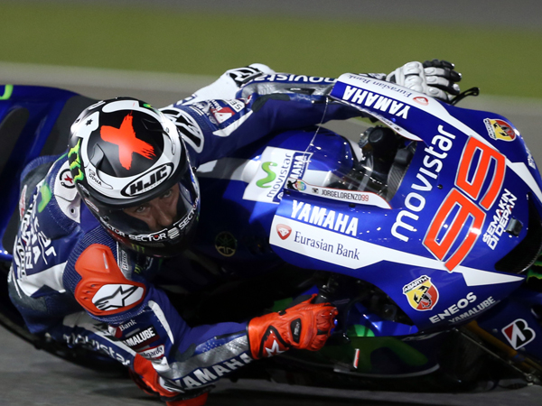 Helm Bermasalah, Lorenzo Gagal Naik Podium di Balapan Pertama MotoGP 2015