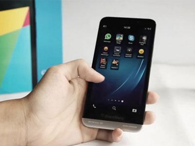 BlackBerry Z30 Akhirnya di Tolong Operator Terbesar Kanada