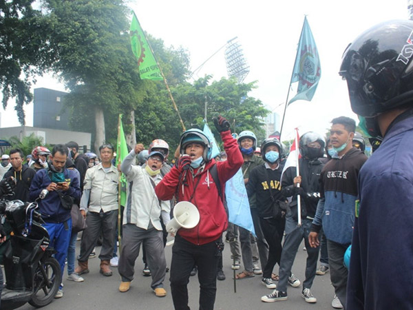 Ratusan Diamankan, Puluhan Demonstran UU Cipta Kerja Dinyatakan Reaktif Covid-19