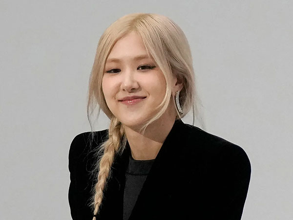 Rosé BLACKPINK Bicara Tentang Kesehatan Mental Artis dalam 2023 APEC Leaders' Week