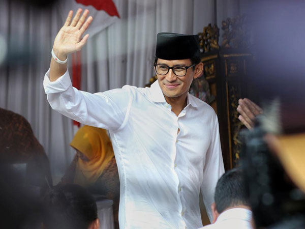 Pendapat Sandiaga Saat Prabowo Duduk Sebaris dengan Megawati, Jokowi & Ma'ruf Amin di Kongres PDI-P