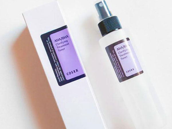 Review : COSRX AHA/BHA Clarifying Treatment Toner