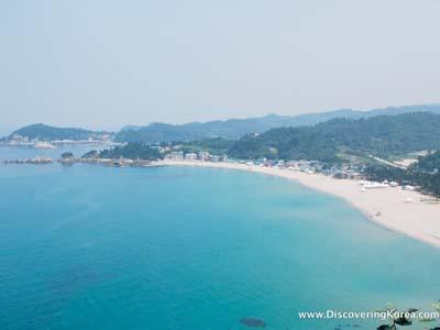 Berencana Buka Pantai Bugil, Korea Selatan Dapat Protes dan Kecaman!