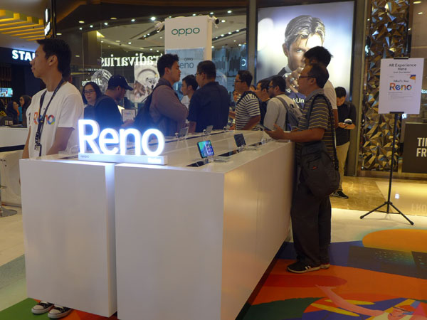 Oppo Mulai Penjualan Perdana Reno 10x Zoom di Indonesia, Ada Cashback Hingga Promo Tukar Tambah