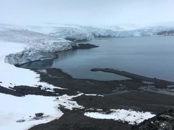 Potret Mengerikan Munculnya Bebatuan di Antartika Bukti Perubahan Iklim Drastis