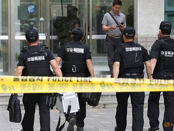 Sebuah Paket Diduga Bom Meledak di Kampus Bergengsi Korea Selatan