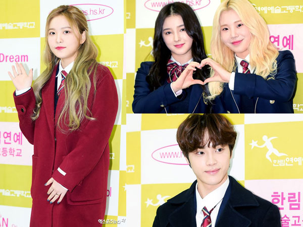 Yeri Red Velvet dan Idola K-Pop Lainnya Hadiri Acara Kelulusan Hanlim Multi Arts School
