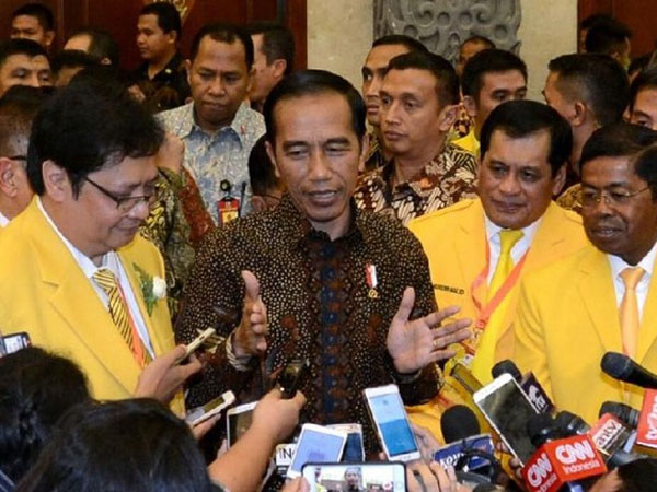 Undang Pelawak di Tengah Sidang MKD, Jokowi Dikritik