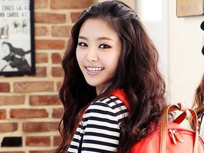 Selamat! Na Eun A-Pink Jadi Mahasiswi Baru Dongguk University!