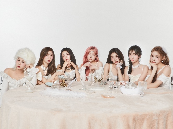 Kep1er 'TIPI-TAP' Debut di Billboard 200 dan Melonjak di Chart Lainnya Minggu Ini
