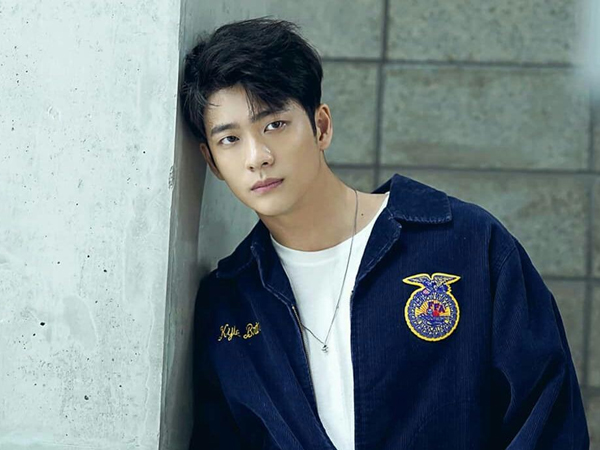 Perjalanan Aktor Kang Tae Oh dari Member 5URPRISE Hingga Jadi Lawan Main Sooyoung SNSD