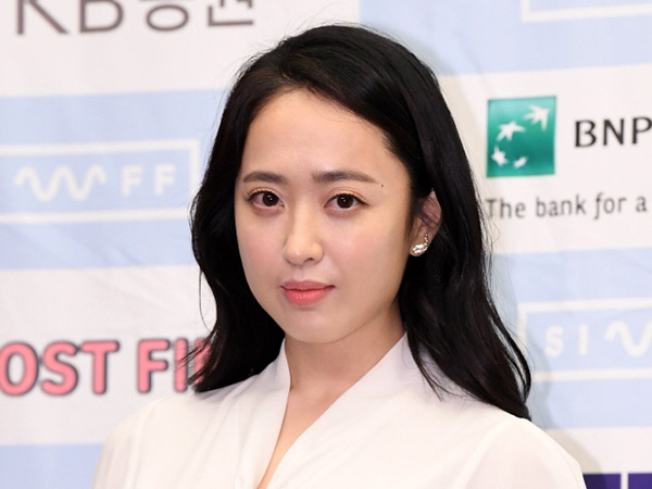 Kim Min Jung Sumbangkan Rambutnya untuk Anak Penderita Kanker