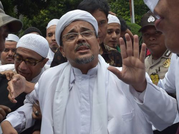 Dua Alat Bukti Ini yang Buat Polisi Jadikan Habib Rizieq Terangka Kasus Pornografi