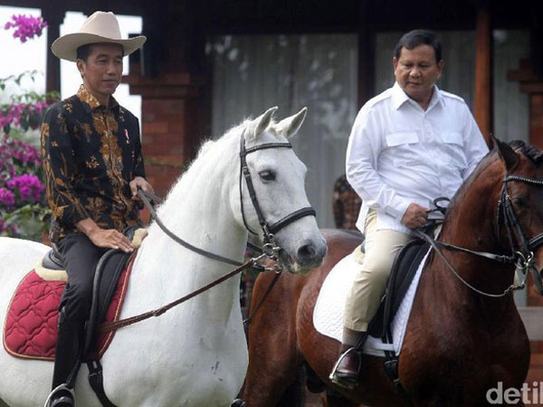 Jokowi Sebut Pilihan Saat Rekonsiliasi dengan Prabowo: Naik Kuda Atau MRT?