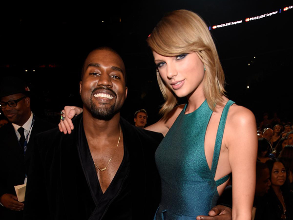 Ternyata Taylor Swift Suruh Kanye West 'Curi' Grammy Awards Milik Beck?