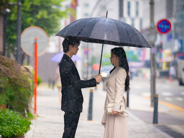 Song Kang Ungkap Identitas di Depan Kim Yoo Jung Dalam Drama 'My Demon'
