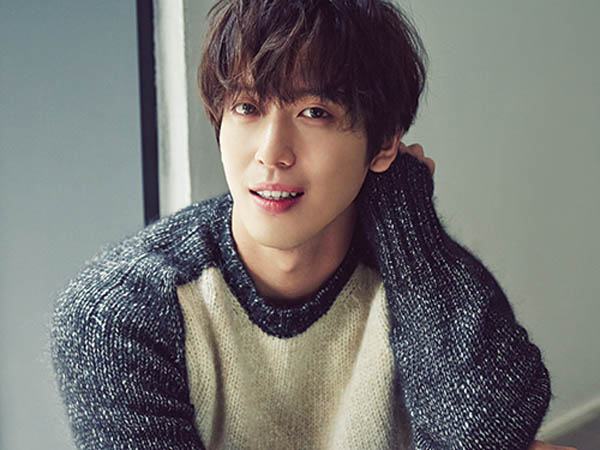 Yonghwa CNBLUE Pamer Reunian dengan 'Adik' Perempuannya, Siapa Ya?