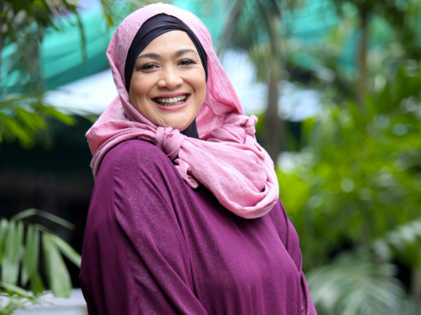 Ingin Hidup Sehat, Intip Rahasia Dewi Hughes Turunkan Berat Badan Hingga 40 Kg