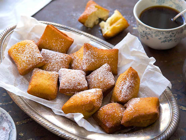 Butuh Camilan di Akhir Pekan? Yuk, Buat Resep Beignet Pisang!