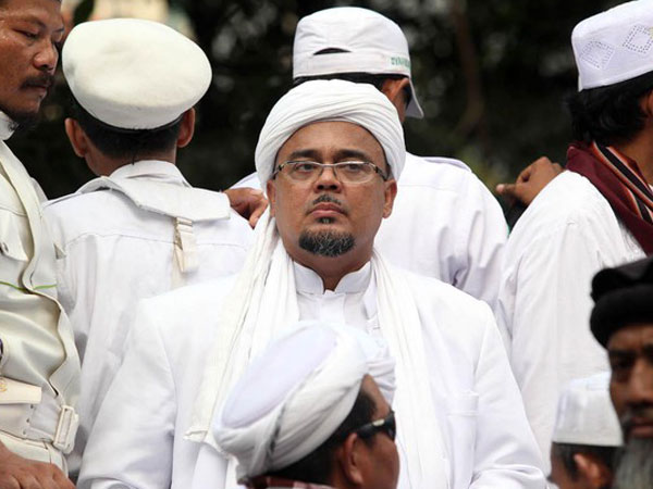 Mangkir dari Panggilan Polisi, Habib Rizieq Justru Laporkan Pejabat Keuangan Soal Uang 'Palu Arit'