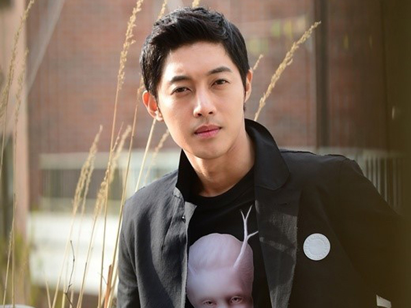 Mantan Kekasihnya Melahirkan, Kim Hyun Joong Tak Jadi Cuti Militer