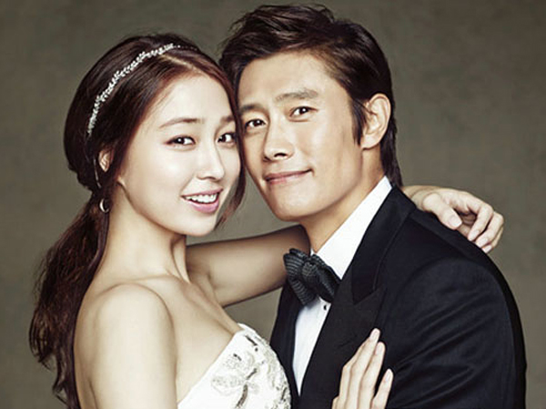 Dirumorkan Selingkuh dengan Model, Lee Byung Hun Minta Maaf pada Lee Min Jung