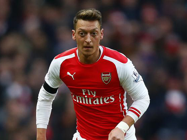 Ups, Ada Mesut Ozil di Pesta Kemenangan Barcelona!