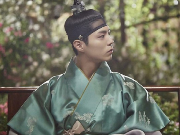 Auranya Terpancar, Desainer Hanbok ‘Moonlight Drawn by Clouds’ Puji Habis Park Bo Gum